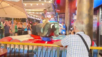 Mechanical bull riding ♥️♥️toro mecánico día 13 de Junio 2024 en Benidorm ♥️♥️♥️♥️♥️♥️ #8