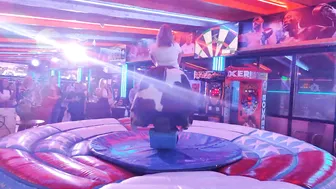 Mechanical bull riding March 6th 2024 in Benidorm ♥️♥️♥️♥️♥️♥️ #5