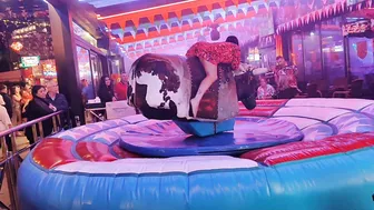 Amazing mechanical bull riding November 21st 2023 in Benidorm ♥️♥️♉ #7