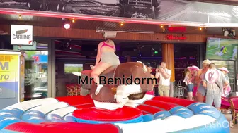 Mechanical bull riding♥️♥️noche de toro 21 de Junio 2024 en Benidorm #8