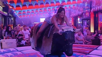 excellent mechanical bull riding November 20th 2023 in Spain ????????