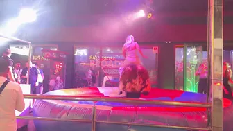 Mechanical bull riding May 23rd 2024 in Benidorm Spain ♥️♥️♥️♥️♥️♥️ #8