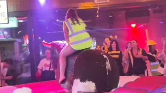 Mechanical bull riding May 6th 2024 made in Spain ♥️♥️♥️♥️ #3