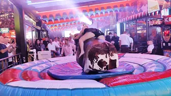 Waoo mechanical bull riding 19th 2023 in Benidorm ♥️♥️ #9