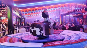 Mechanical bull riding November 17th 2023 in Benidorm ♉♥️♥️ #5