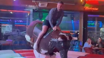 Mechanical bull riding April 3rd 2024; in Benidorm ????????????