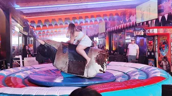 Amazing mechanical bull riding November 20th 2023 in Benidorm ♉ #3