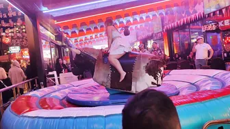 Amazing mechanical bull riding November 20th 2023 in Benidorm ♉ #8