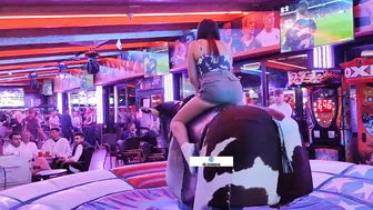 excellent mechanical bull riding February 29th 2024 in Benidorm ♥️♥️♥️♥️ ♉ #2