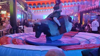 Mechanical bull riding November ending ????????(1)