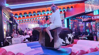 laugh with me in this bull riding October 7th 2023 in Benidorm ♉ #6