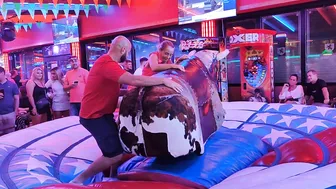 Mechanical bull riding is my hubby October 20th 2023 in Benidorm ♉ #2