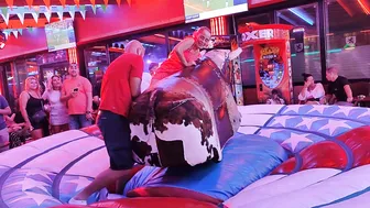 Mechanical bull riding is my hubby October 20th 2023 in Benidorm ♉ #3