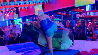 climbing mechanical bull problem ???? September 30th 2023 in Benidorm