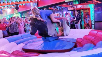 waoo check out another excellent made in Benidorm bull riding ♥️♥️ #5