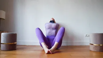 Yoga Time — Middle Splits №2 #7