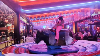 Mechanical bull riding November 18th 2023 in Benidorm ♉ #4