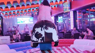 mechanical ladies bull ridding August 23rd 2023 in benidorm Spain's ♥️♥️ #8