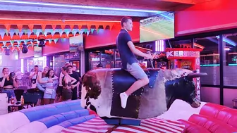 Lady Ridding Mechanical Bull 4th of Augost in Benidorm ♥️♥️ #2