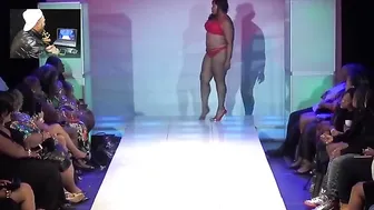 Plus-Size Models Put The Spotlight On Lingerie For Curvy Women Fashion Show #9