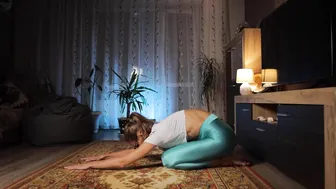 Yoga stretching with me in leggings #7