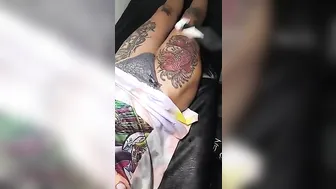 Sexy lady bring her stunning koi fish tattoo to life #6