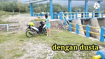 Kampung terpencil dengan udaranya sejuk Dibawah Kaki Gunung Dekat Hutan Dan Air Sungai ke Bendungan #9