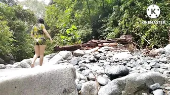 Explore Air Terjun di Tengah Hutan Panorama indah Jauh di Sana #7