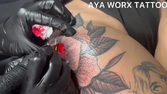 Malaking Bulaklak na TATTOO