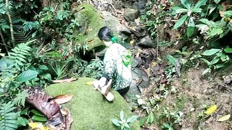 Suasana Tengah Hutan di Pagi Hari Udaranya Sejuk Gemercik Air Sungai Mengalir Sampai Jauh #10