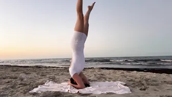 YOGA FLOW & SUNRISE ON THE BEACH ✨♥️♥️| My healthy habits #contortion#stretching#yoga #4