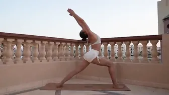 Balcony Yoga Flow with Mirra #yoga#contortion#stretching #4