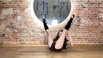 Real Time | Best Exercises with Roller | Full Body Stretch with Mirra #contortion#yoga#stretching #4