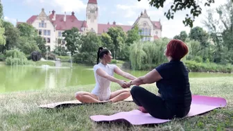 YOGA WITH MY MOM ♥️♥️ Basic Stretching For Beginners with Mirra #contortion#yoga#stretching #7