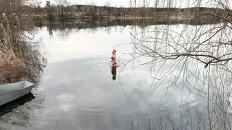 April. Swimming in cold water. Закаливание, моржевание #7