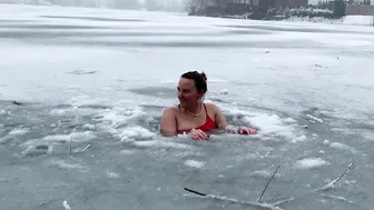 Winter fairy tale, February, dipping into an ice hole. Моржевание, закаливание #10