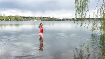 April. Swimming in cold water. Закаливание #5