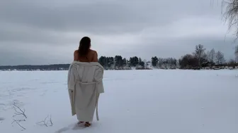 22.01.2022, Закаливание, моржевание, разминка на снегу, заплыв в ледяной воде