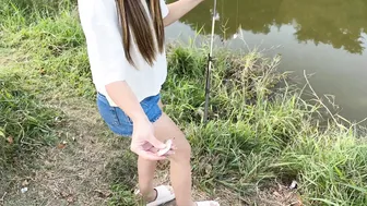 É ASSIM QUE UMA MULHER PESCA! #10