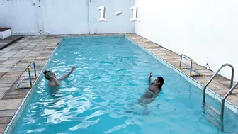 DESAFIO NA PISCINA COM MINHA AMIGA #6