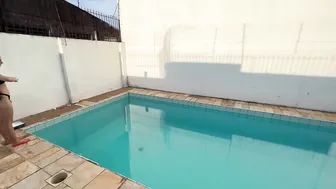 PINTANDO A PAREDE DA PISCINA #6