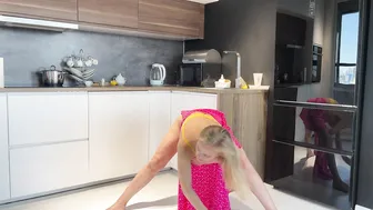 Leg stretching and workout in the kitchen #7