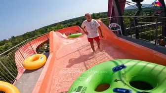 ♥️♥️DARE TO TRY?! Mammoth Waterslide at Europe's Albena Aquamania Water Park, BULGARIA #3