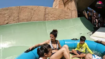 Would YOU TRY Family Water Slide Zoomerango at BIGGEST Water Park Aquaventure in Dubai? #6