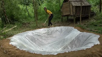 Girl Build & Create a simple survival shelter, Build a swimming pool - Enjoy the freedom