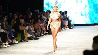 Naava Swimwear Full Show In Slow Motion, Featuring Jessika Kolosovas, Kalli Locklear & More #5