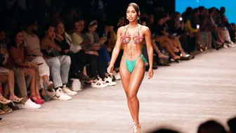 Virginia Sanhouse In Slow Motion / Miami Swim Week 2023 / Art Hearts Fashion #5