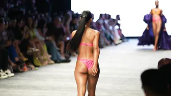 Virginia Sanhouse in Slow Motion / Miami Swim Week 2023 / Sony FX3 Review #10