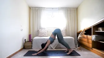 Surprising Benefits of Shoulder Stretching in Home Yoga Practice with Banana Yoga №2 #3