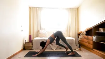 1-Min Winter Solstice Yoga for Powerful Splits & Flexibility! Discover Power of Split Stretches ! #6